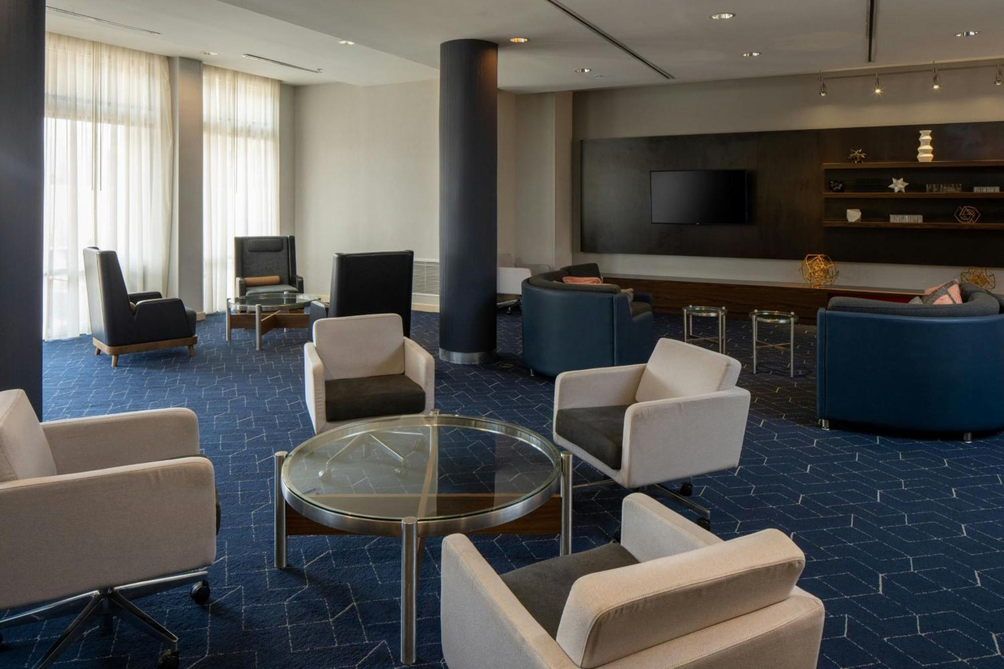 Courtyard By Marriott Jackson Airport/Pearl Hotel Екстериор снимка